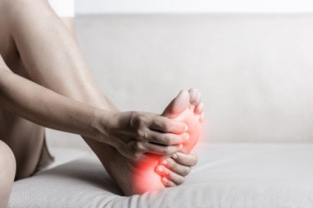 Causes and Diagnosis of Foot Neuropathy